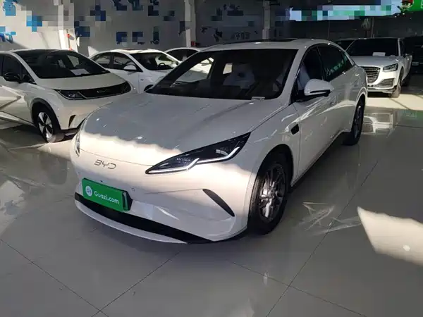 BYD Seal 06 2025