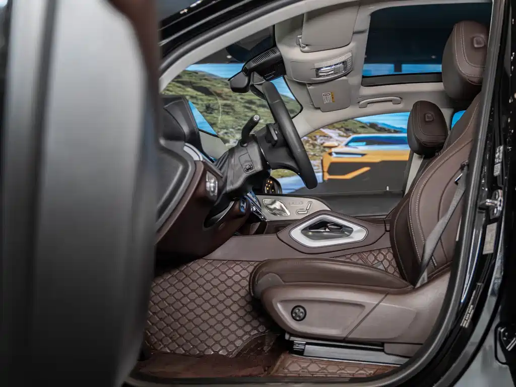 Mercedes-Benz GLE 2020 — фото 12