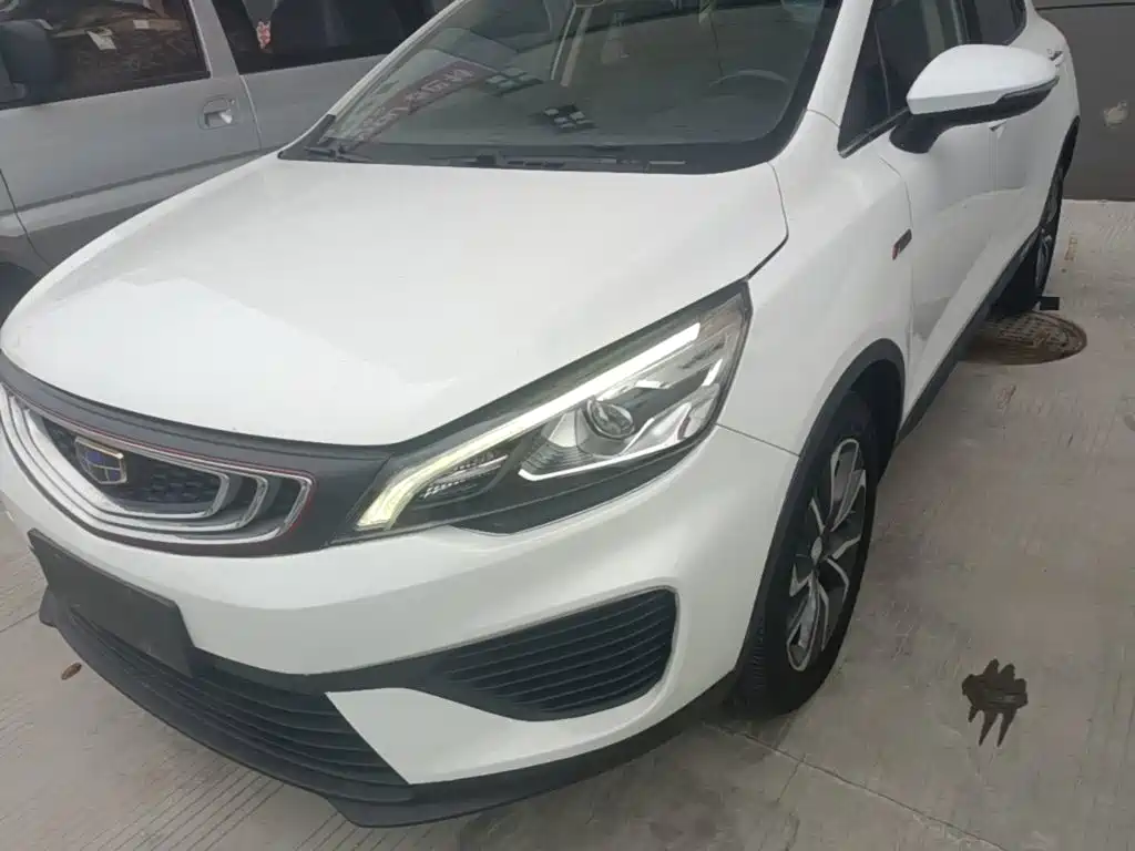Geely Emgrand GS 2018 — фото 24