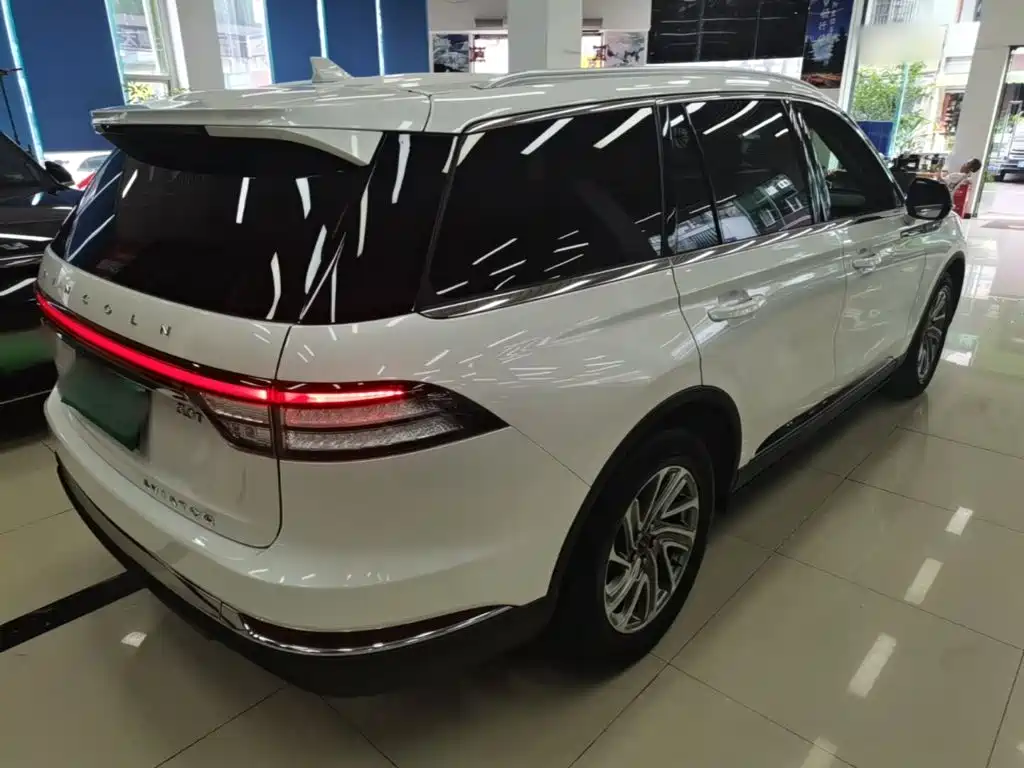 Lincoln Aviator 2021