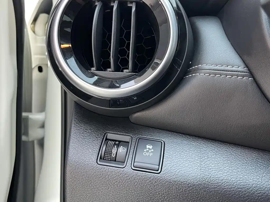 Nissan Kicks 2022 — фото 14