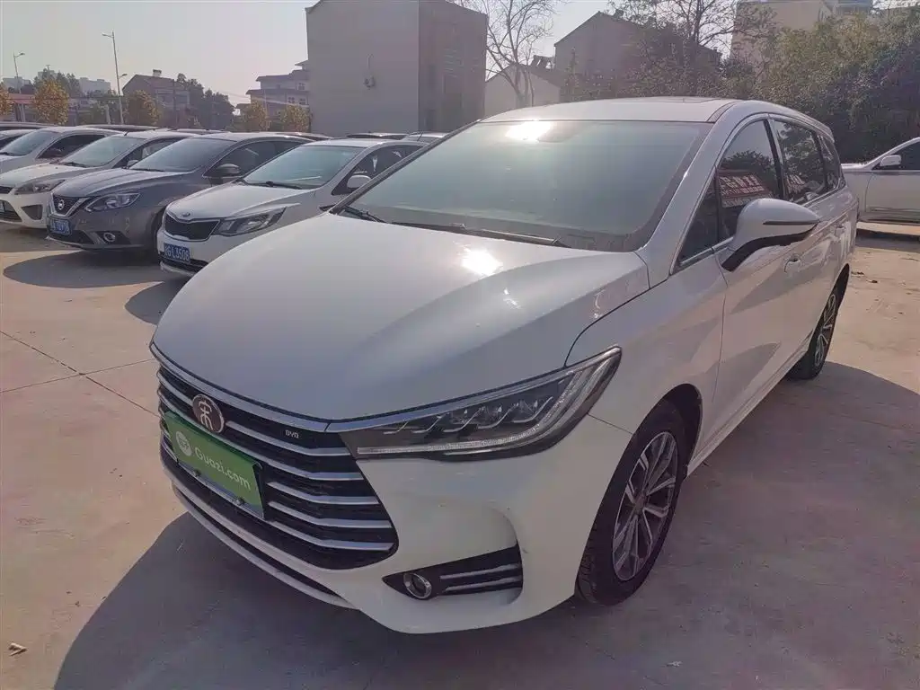 BYD MAX 2020 — фото 2