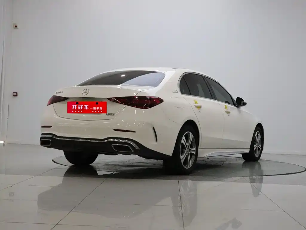 Mercedes-Benz C-Class 2021