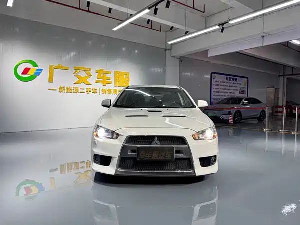 Mitsubishi LANCER 2008
