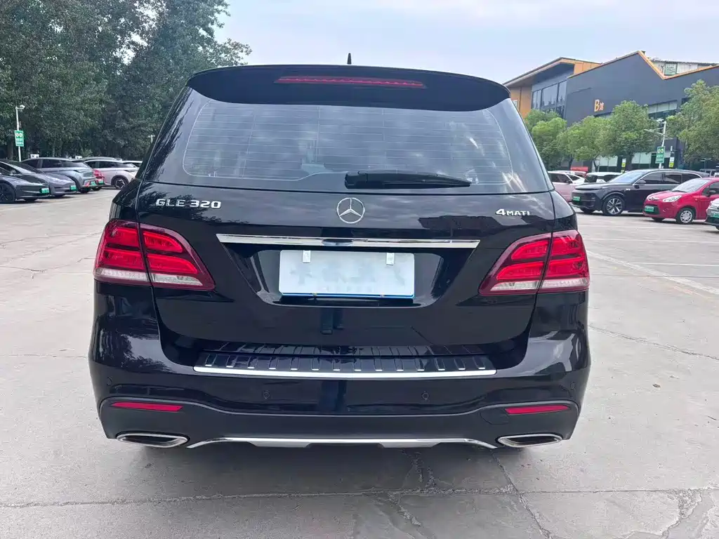 Mercedes-Benz GLE 2018