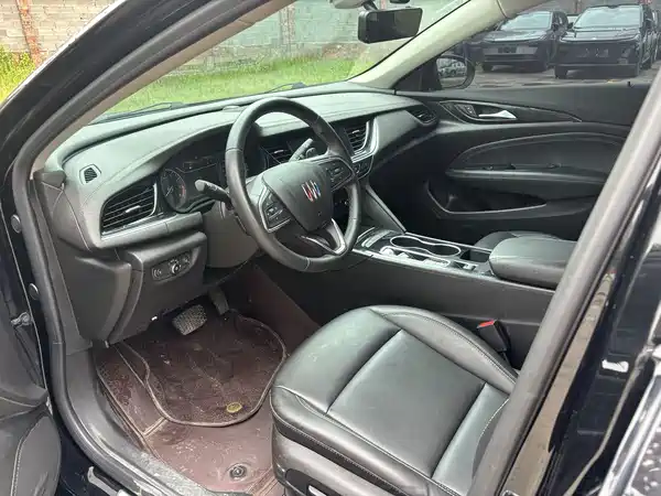 Buick Regal 2023