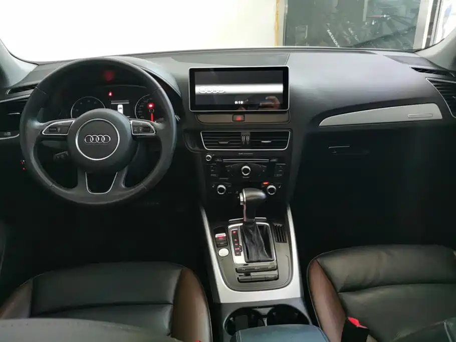 Audi Q5 2018 — фото 12