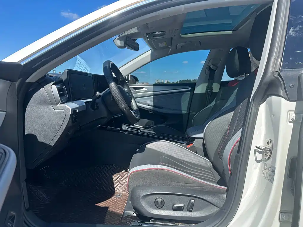 Volkswagen Lamando 2023