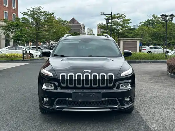 Jeep Cherokee 2018