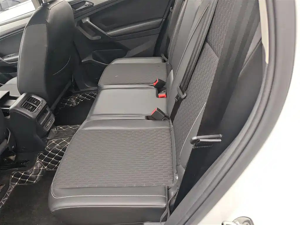 Volkswagen Tiguan L 2019 — фото 14
