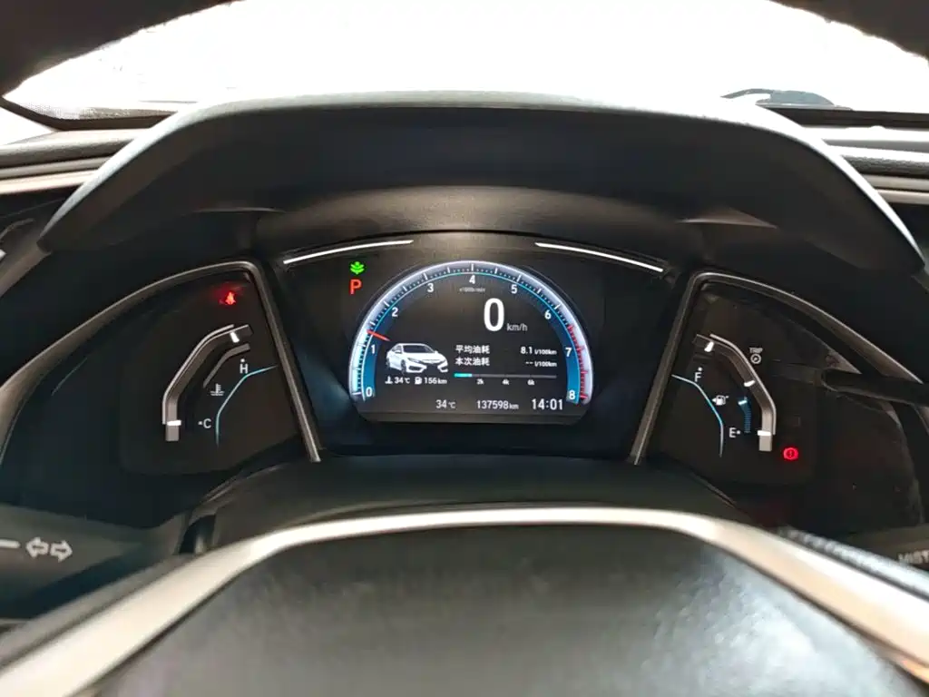 Honda Civic 2018 — фото 12
