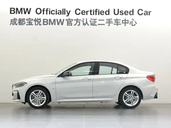 BMW 1 Series 2021