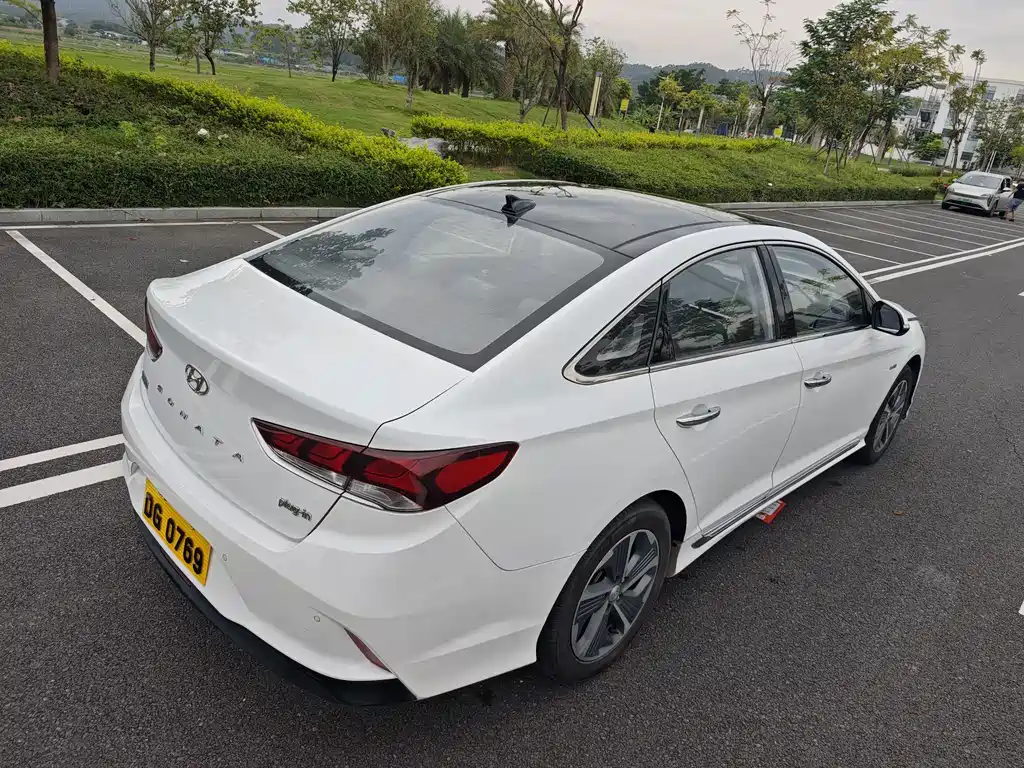 Hyundai Sonata Plug-In Hybrid 2019 — фото 29