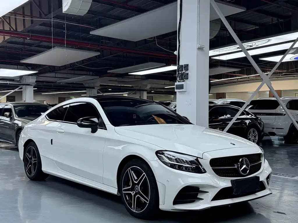 Mercedes-Benz C-Class 2023
