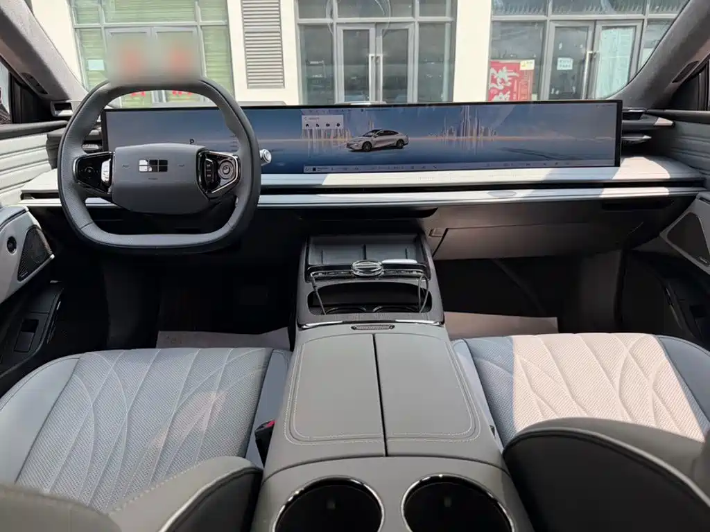 Geely Galaxy E8 2025 — фото 14
