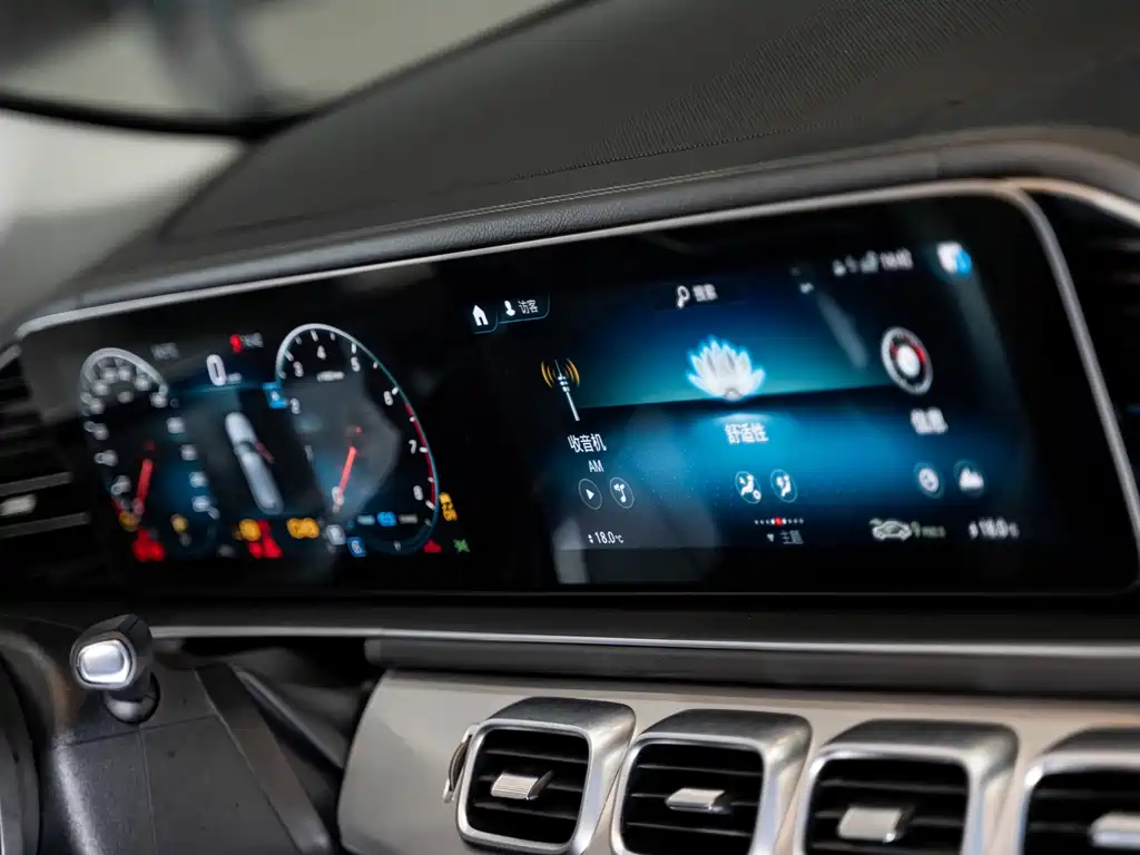 Mercedes-Benz GLE 2020 — фото 18