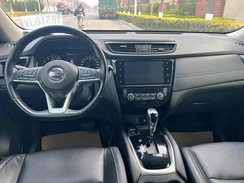 Nissan X-Trail 2019 — фото 11