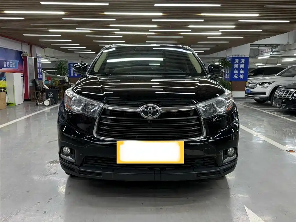 Toyota Highlander 2016