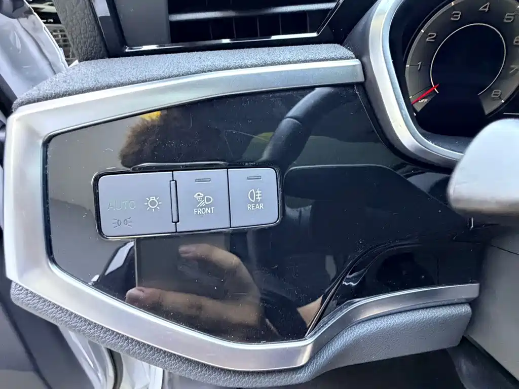 Audi Q3 2022 — фото 20