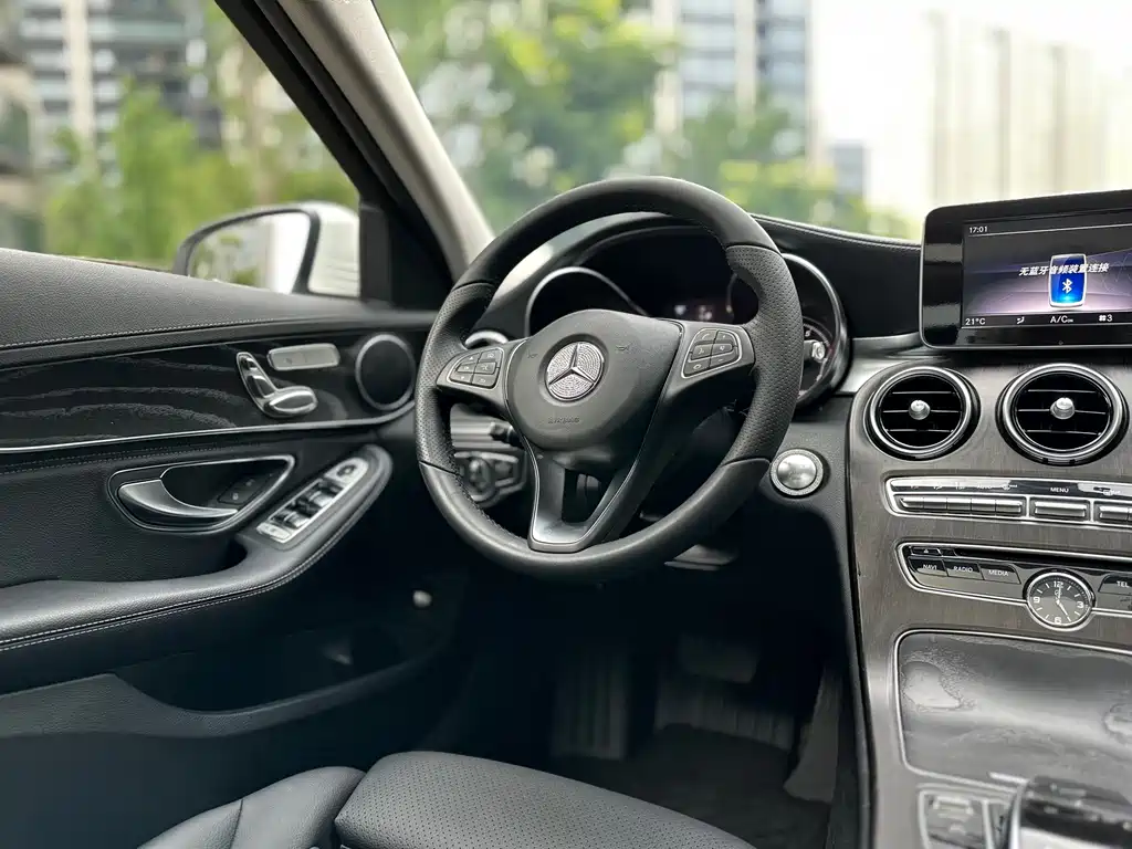 Mercedes-Benz C-Class 2018 — фото 11