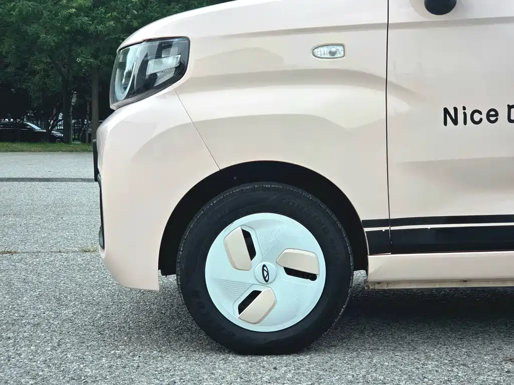 Chery QQ Ice Cream 2022 — фото 12