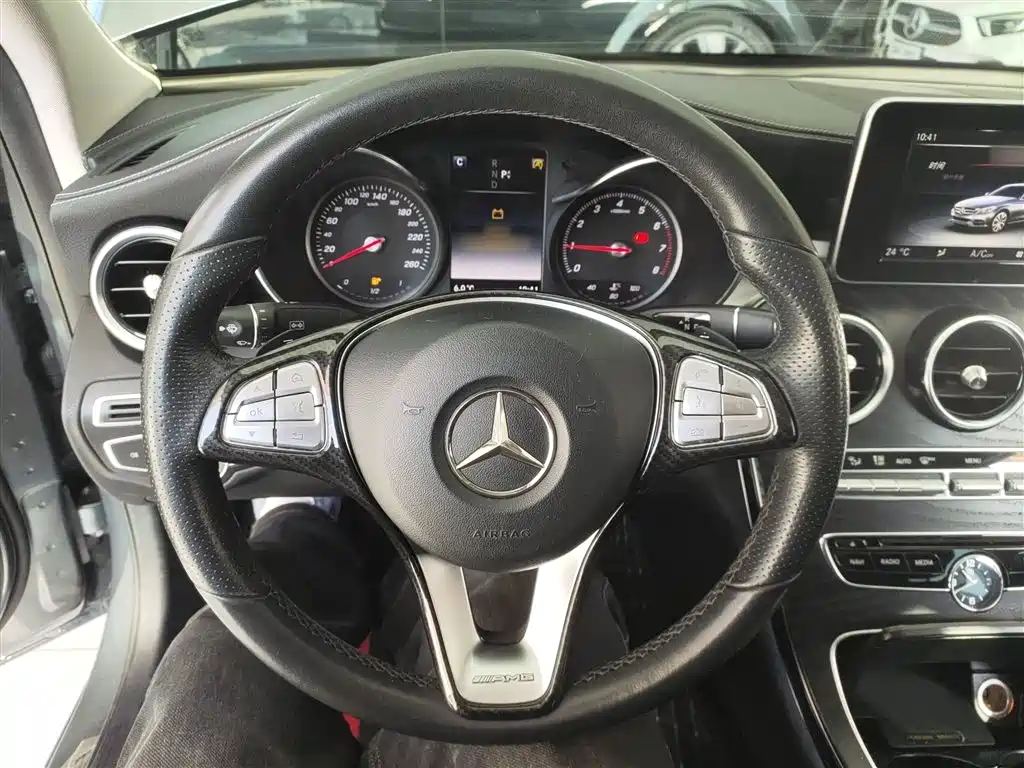 Mercedes-Benz C-Class 2017 — фото 11
