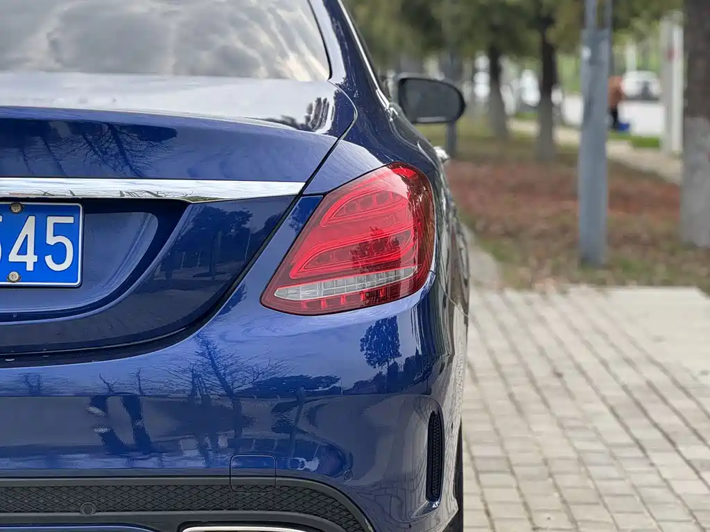 Mercedes-Benz C-Class 2018 — фото 17