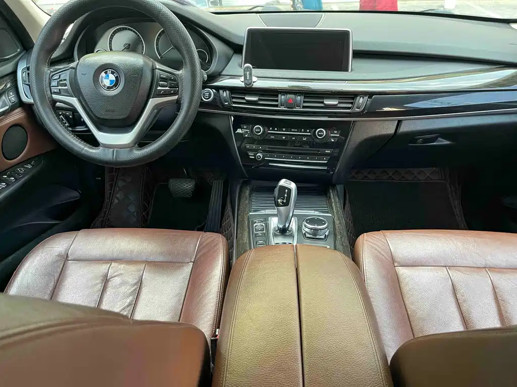 BMW X5 2015 — фото 8
