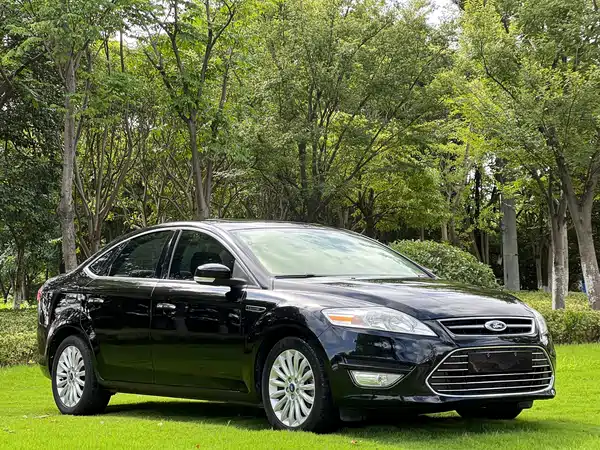 Ford Mondeo-Winning 2013