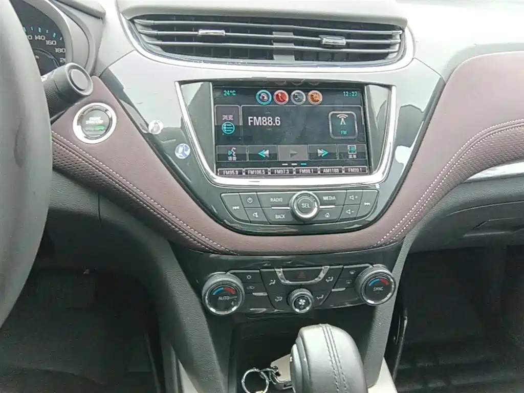 Chevrolet Malibu 2016 — фото 13