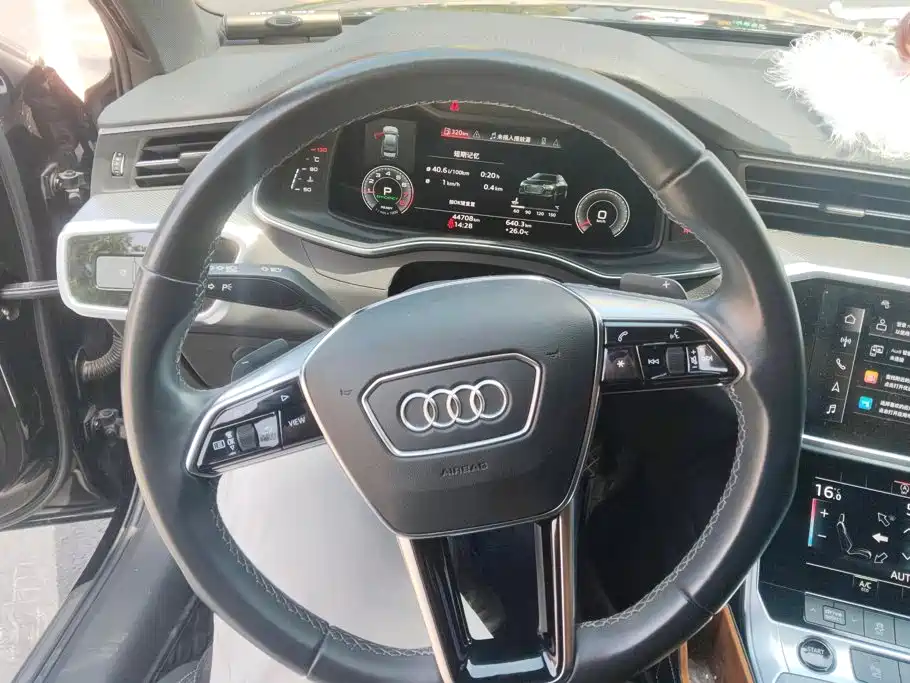 Audi A6L 2022 — фото 15