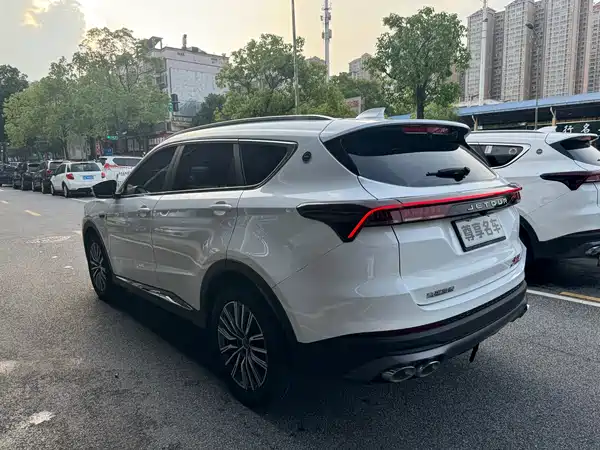 Jetour X70 PLUS 2025
