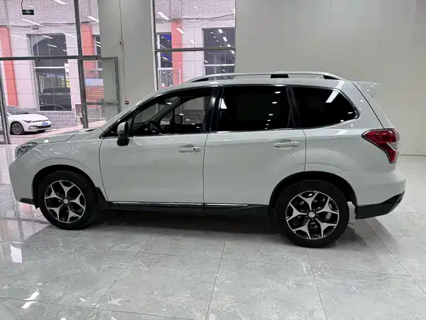 Subaru Forester 2015