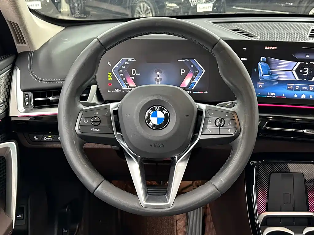 BMW X1 2024 — фото 19