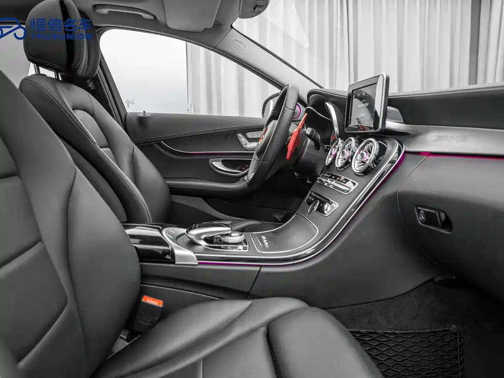 Mercedes-Benz C-Class 2018 — фото 13