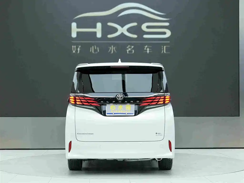 Toyota Alphard 2024 — фото 5