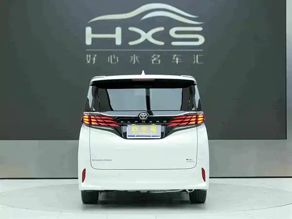Toyota Alphard 2024