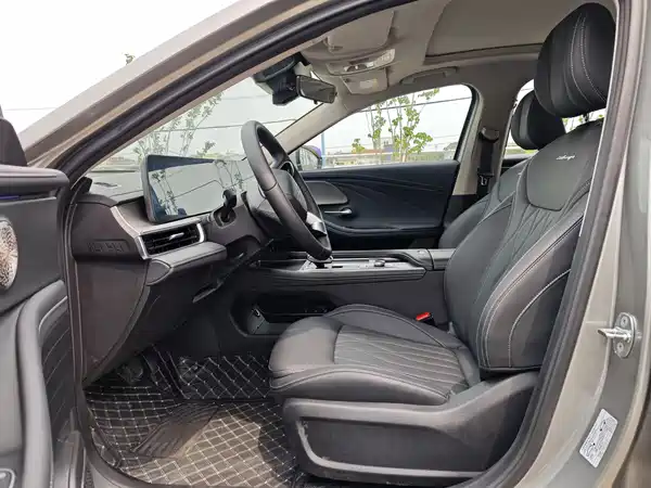 Chery Arrizo 8 2025