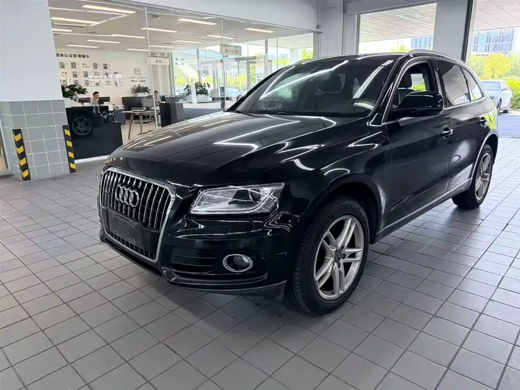 Audi Q5 2017 — фото 1