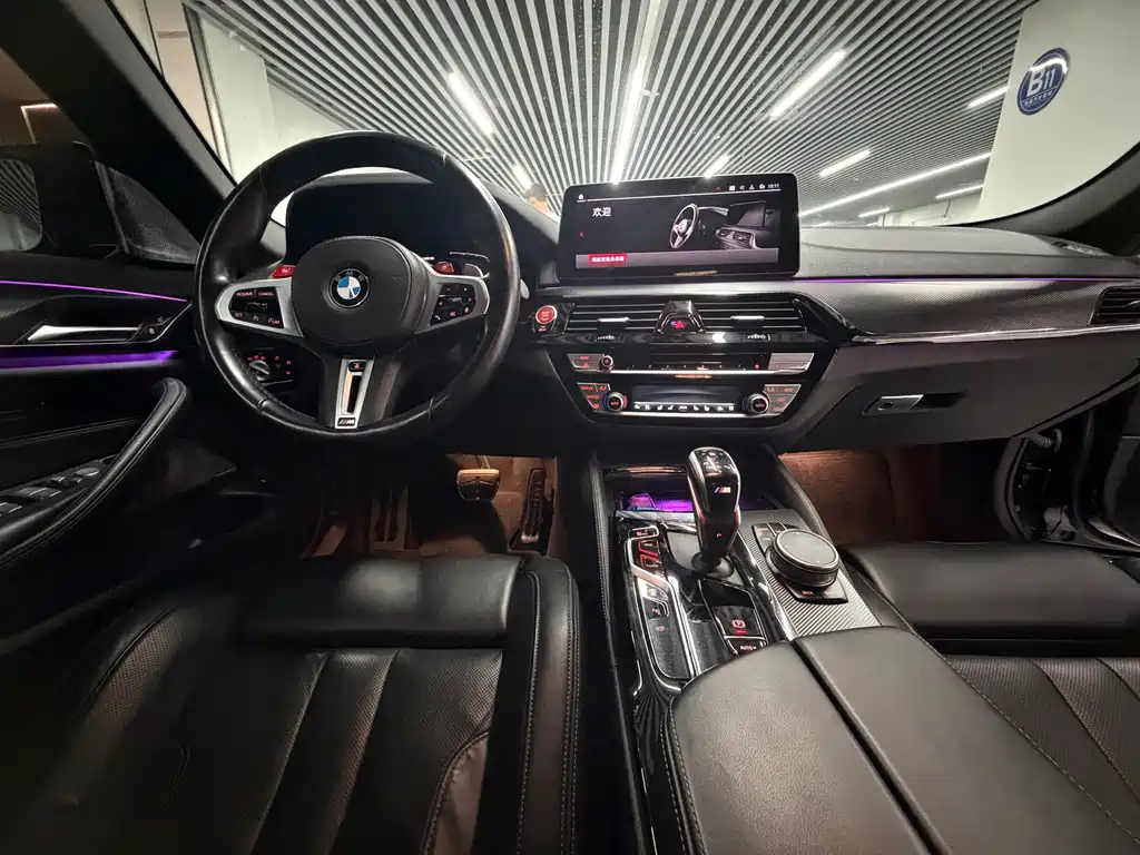 BMW M5 2023 — фото 10