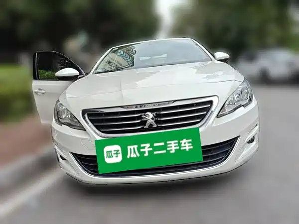 Peugeot 408 2015