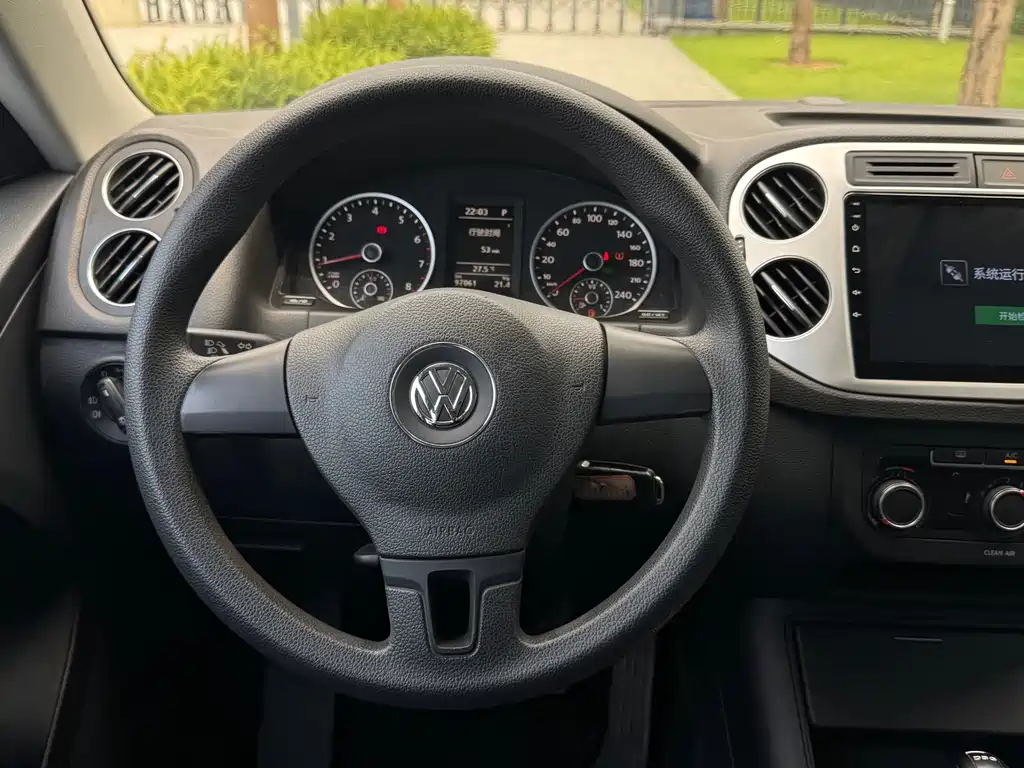 Volkswagen Tiguan 2018 — фото 4