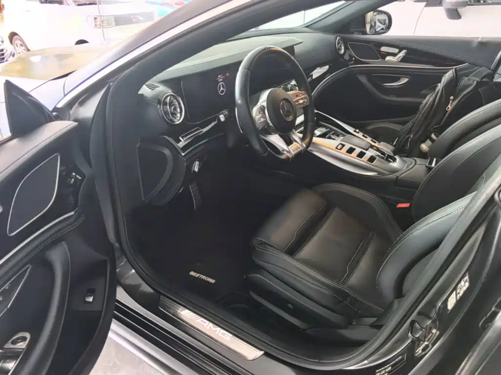 Mercedes-Benz AMG GT 2020 — фото 16