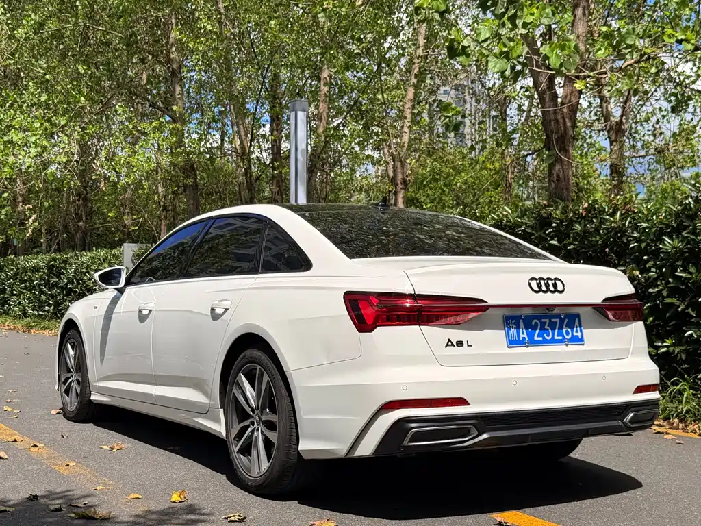 Audi A6L 2019 — фото 3