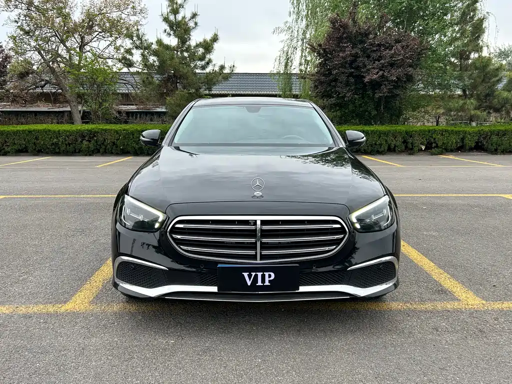 Mercedes-Benz E-Class 2021