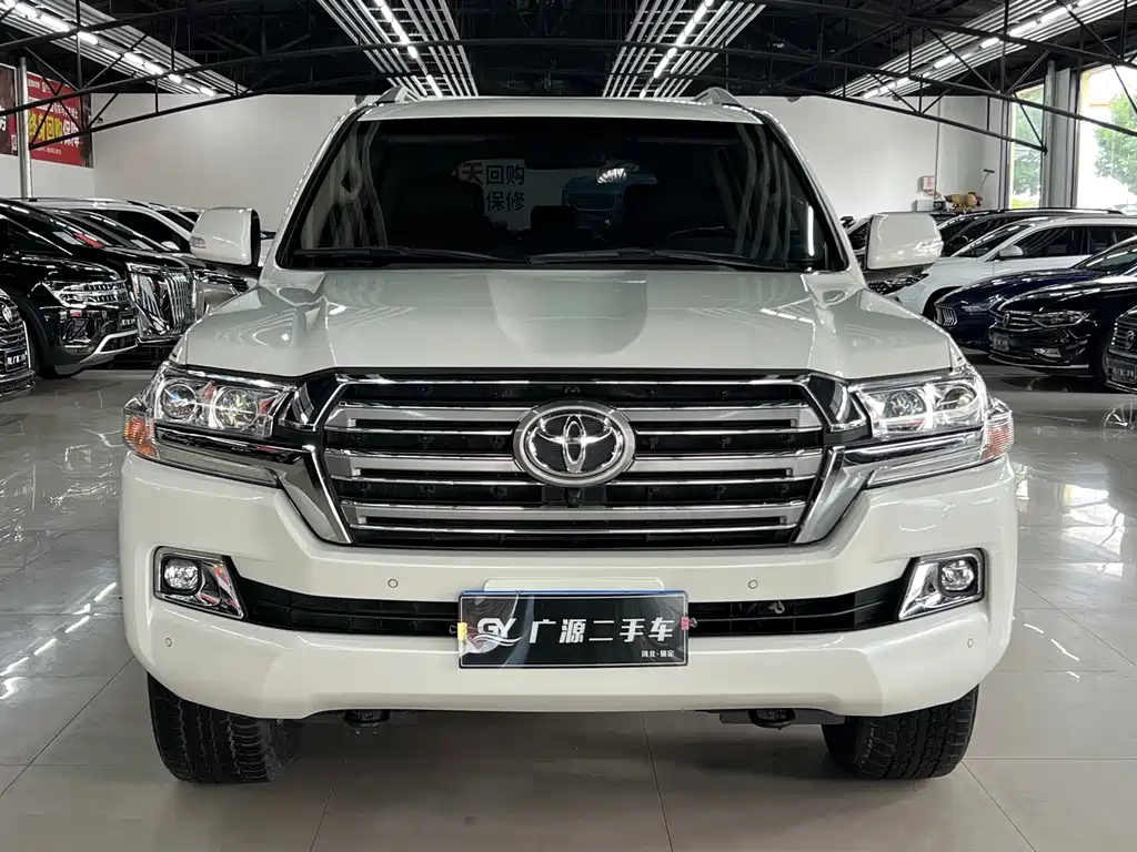 Toyota Land Cruiser 2019 — фото 2