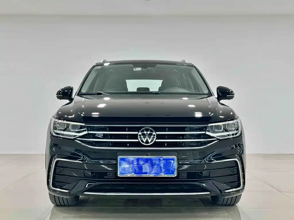 Volkswagen Tiguan L 2021 — фото 2
