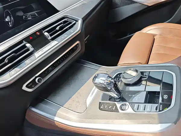 BMW X5 2022