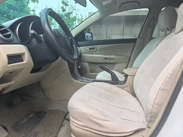 Mazda 3 2012