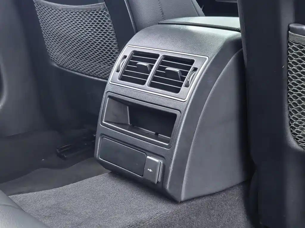 Jaguar XFL 2023 — фото 11